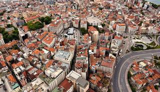 2025&rsquo;te İstanbul'da yatırımcılar oraya akın etti! İşte en &ccedil;ok konut satılan il&ccedil;e...