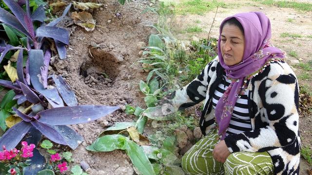 Babasının mezarındaki çiçekleri söküp uyuşturucu sakladılar! Görünce çıldırdım