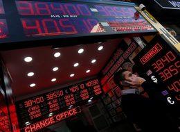 Fitch kararı öncesi TL'de değer kaybı