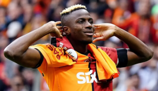 Osimhen rekor i&ccedil;in sahaya &ccedil;ıkıyor! Eğer bu akşam gol atarsa...