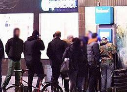 İsveç’te bankamatikler para saçtı