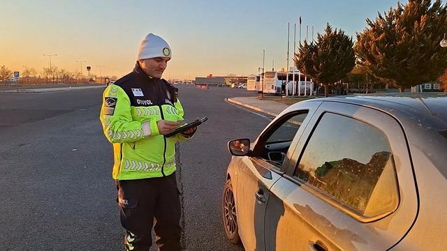 Gaziantep'te jandarma uygulamasında 254 aranan şahıs yakalandı