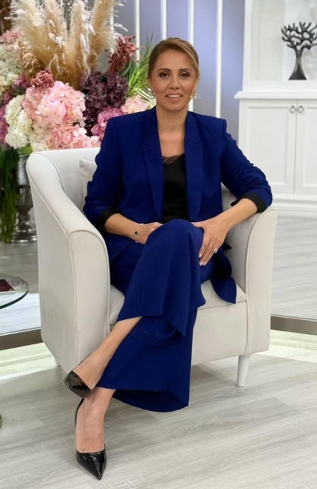 Esra Erol un avukatı H&uuml;lya Kuran ın kızını g&ouml;renler aynı şeyi s&ouml;yledi!  Tıpkı annesi   1