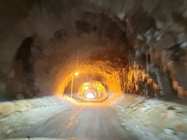 Halk oyarak 132 yılda yaptı! D&uuml;nyanın en tehlikeli yolu...