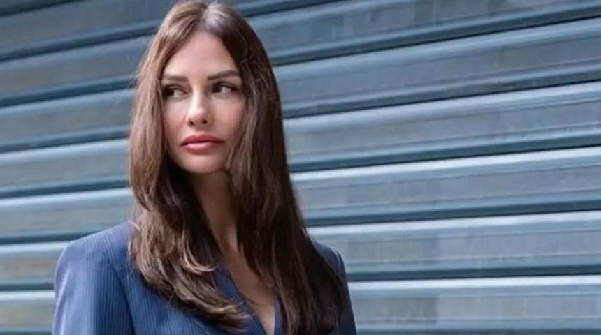 Boşandıktan sonra l&uuml;ks siteye taşındı! Yasemin Ergene'nin yeni evi &ccedil;ok beğenildi