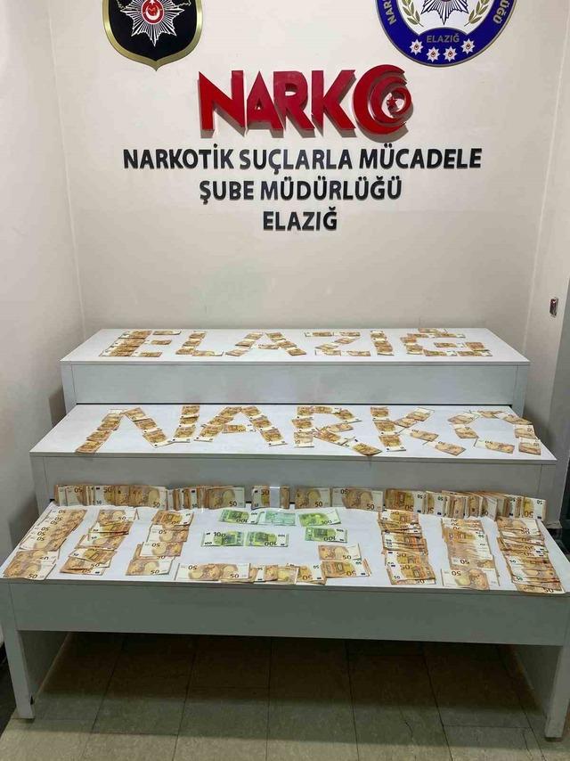 Elazığ&rsquo;da uyuşturucu tacirlerine b&uuml;y&uuml;k darbe: 4 g&ouml;zaltı 1