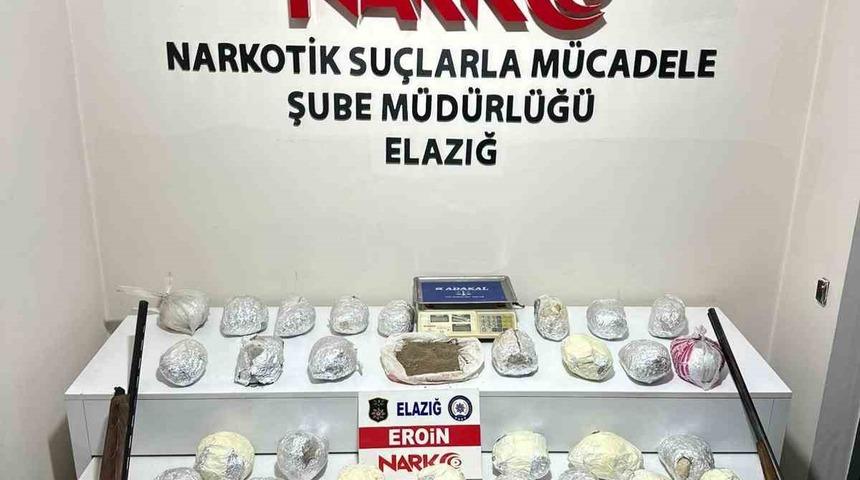Elazığ&rsquo;da uyuşturucu tacirlerine b&uuml;y&uuml;k darbe: 4 g&ouml;zaltı