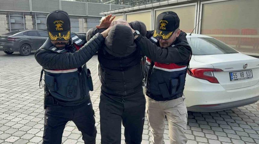 Jandarmadan DEAŞ operasyonu: 1 g&ouml;zaltı