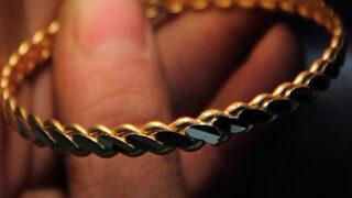 'Ne altın alan var ne de satan'