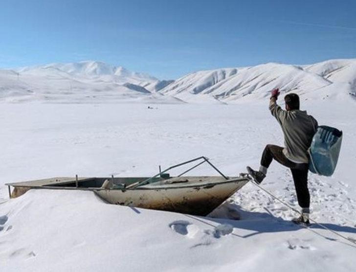Donan gölde tehlikeli balık avı G3
