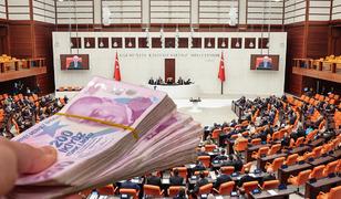 En d&uuml;ş&uuml;k emekli aylığı Genel Kurul'da kabul edildi: 20 bin TL oldu