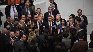 Son dakika: AK Partili vekilin yaptığı MHP'li Adan'ı &ccedil;ıldırttı: 'Bu kağıdı g&ouml;nderen ahlaksızdır'