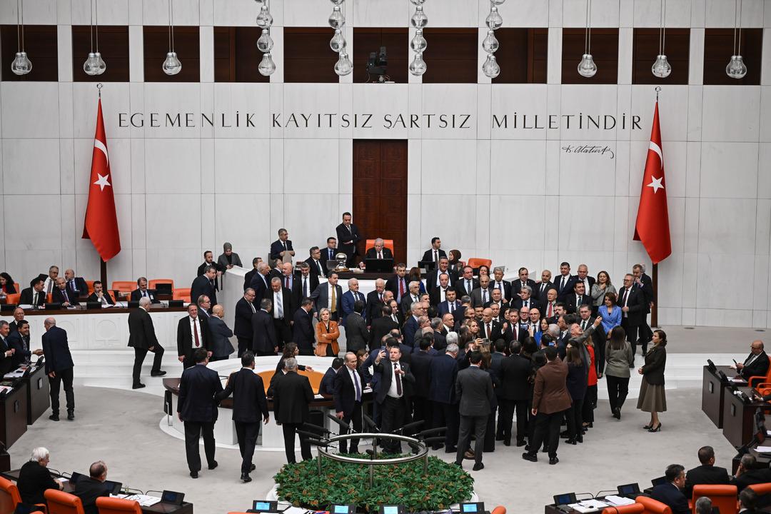 AK Partili vekilin yaptığı MHP li Adan ı çıldırttı: Bu kağıdı gönderen ahlaksızdır 1