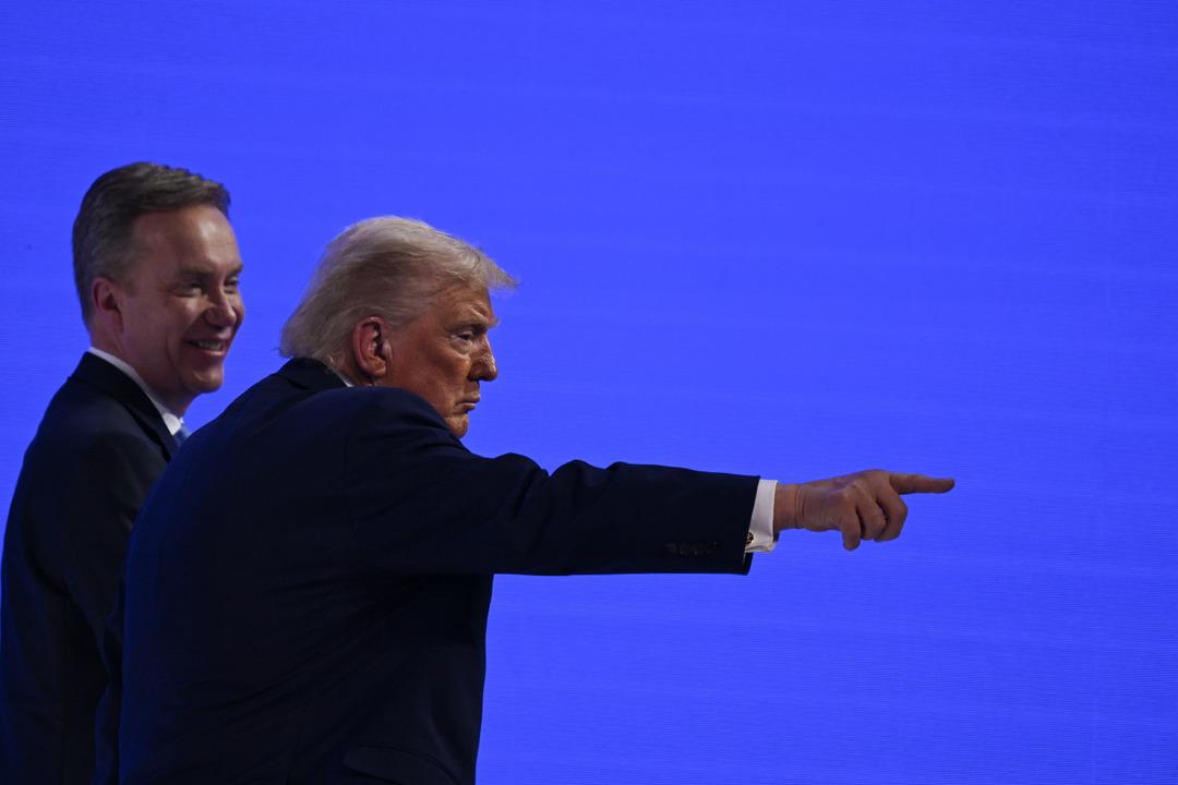 D&uuml;nya liderlerini ağırlayan Davos ta korkutan anlar! Hemen tahliye edildiler 1