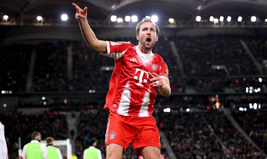 Şampiyonlar Ligi nde gecenin sonu&ccedil;ları! Adını altın harflerle yazdırdı 3