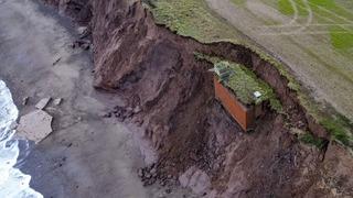 Son dakika: Korkutan g&ouml;r&uuml;nt&uuml;! U&ccedil;urumda asılı kaldı