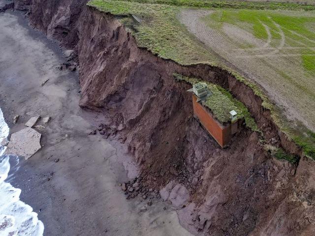 Korkutan g&ouml;r&uuml;nt&uuml;! U&ccedil;urumda asılı kaldı