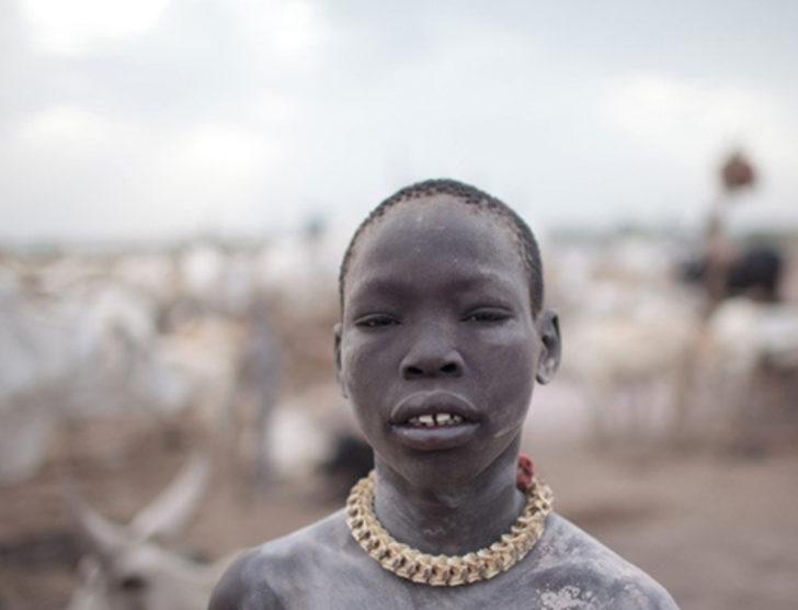 Güney Sudan'daki Mundari Kabilesi G4