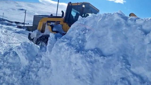 Kars&rsquo;ta 18 k&ouml;y yolu ulaşıma kapalı 1