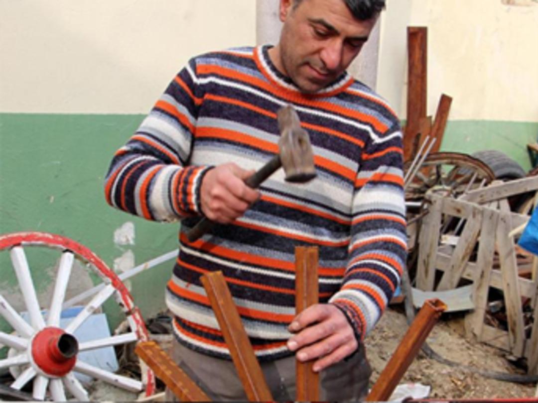 Kendi i&ccedil;in &uuml;retti şimdi siparişlere yetişemiyor