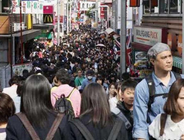 İnsanları izne çıkarmak için çıkarılan ilginç resmi tatiller G4