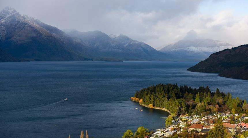Yeni Zelanda'da toprak kayması: 2 &ouml;l&uuml;