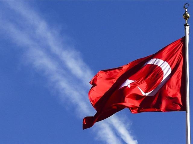 T&uuml;rk bayrağına saldırı hakkında MSB'den a&ccedil;ıklama