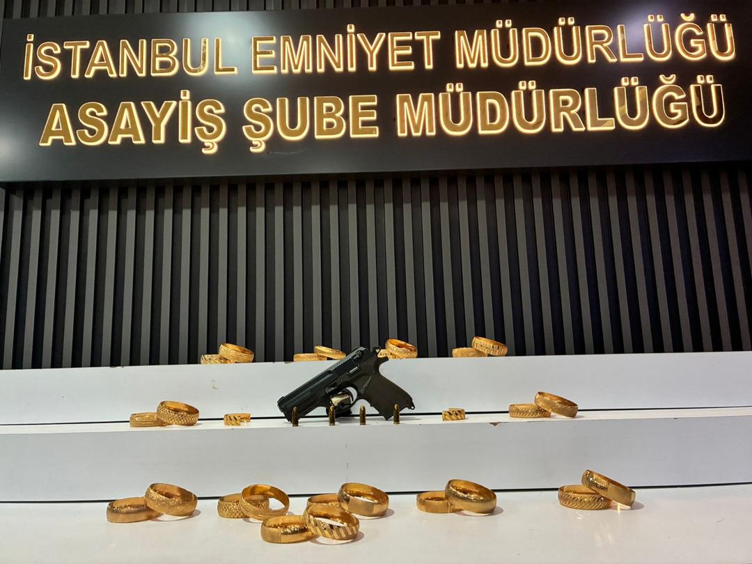 Kuyumcudan milyonları &ccedil;alıp, metrob&uuml;sle ka&ccedil;tı! Neden yaptığını b&ouml;yle a&ccedil;ıkladı 11