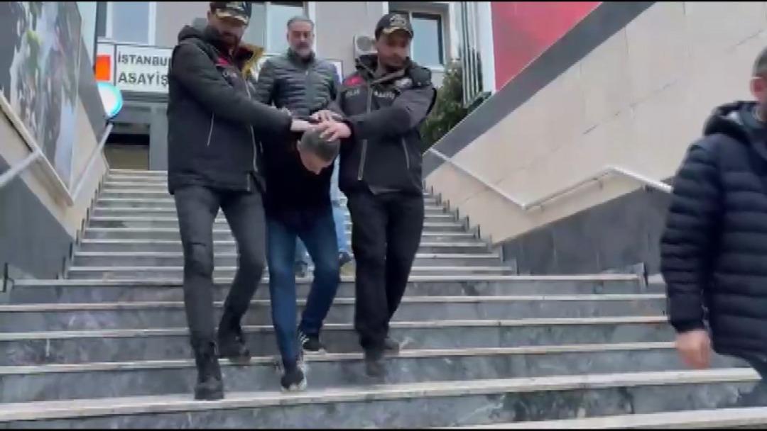 Kuyumcudan milyonları &ccedil;alıp, metrob&uuml;sle ka&ccedil;tı! Neden yaptığını b&ouml;yle a&ccedil;ıkladı 8