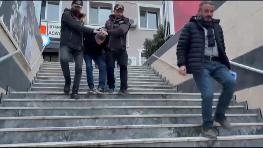 Kuyumcudan milyonları &ccedil;alıp, metrob&uuml;sle ka&ccedil;tı! Neden yaptığını b&ouml;yle a&ccedil;ıkladı 7