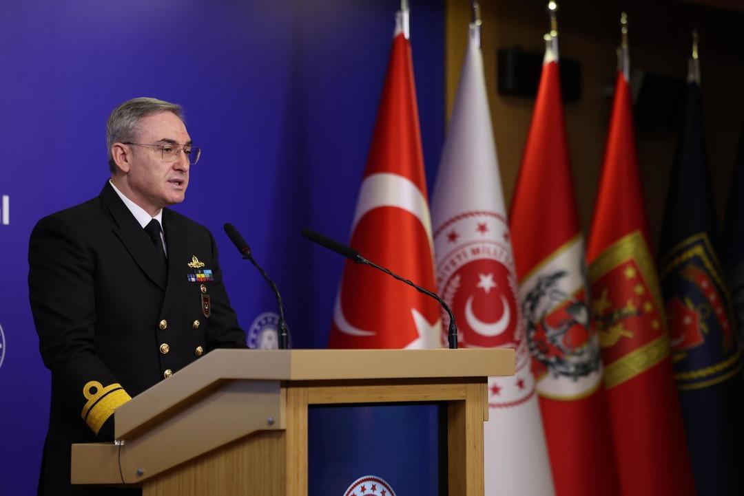 Türk bayrağına saldırı hakkında MSB den açıklama: "Failler tespit edildi, gereği yapılacak" 1