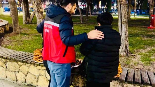 Batman’da çocukların güveni için gece mesaisi