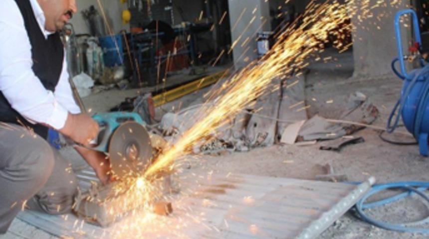 Yüksek faturaya kızıp elektrik üretti