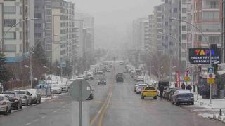 Malatya’da kar ve sis etkili oluyor