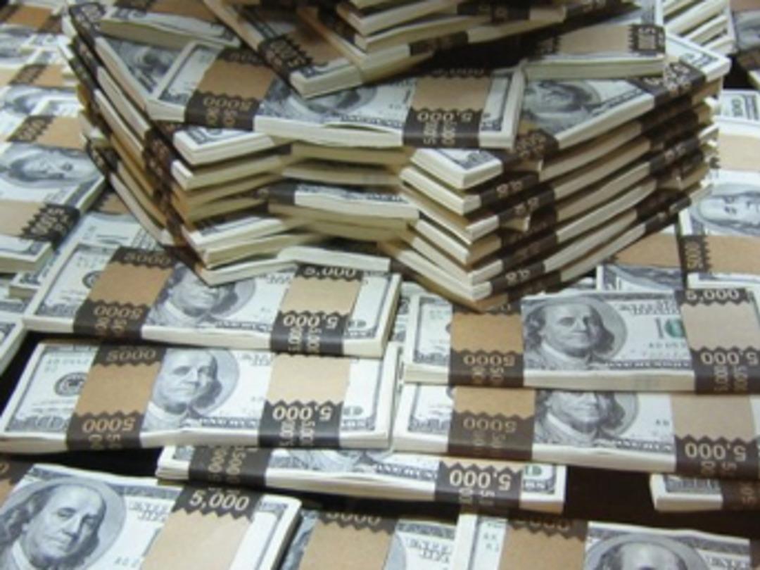 D&uuml;nyanın en zengin insanı belli oldu