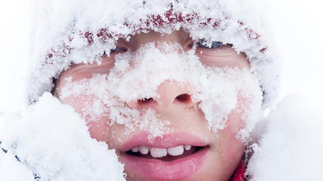 D&uuml;nyanın en soğuk k&ouml;y&uuml;: İnsanlar -71 derecede nasıl yaşıyor?