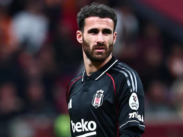Rafa Silva'nın yeni maaşı ortaya &ccedil;ıktı, aradaki fark şoke etti