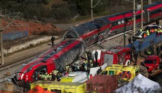 İspanya'da peş peşe tren kazaları! 44 kişi hayatını kaybetti