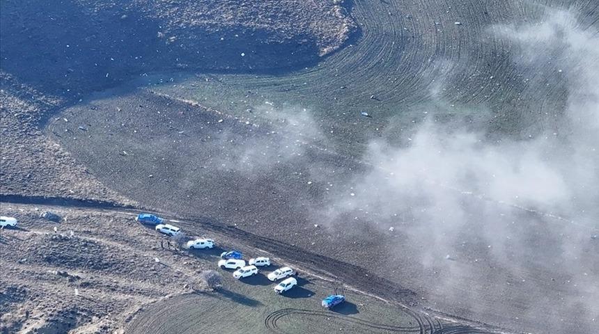 Libya u&ccedil;ağıyla ilgili &ouml;n raporda &ccedil;arpıcı bilgi: "Motorlar &ccedil;alışır vaziyette bir b&uuml;t&uuml;n olarak &ccedil;arptı"