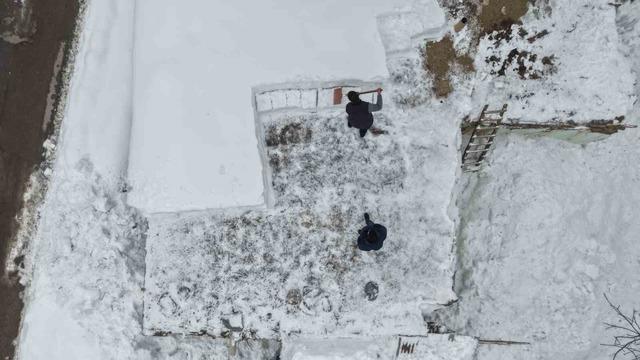 Muş&rsquo;ta tek katlı evler kara g&ouml;m&uuml;ld&uuml; 2