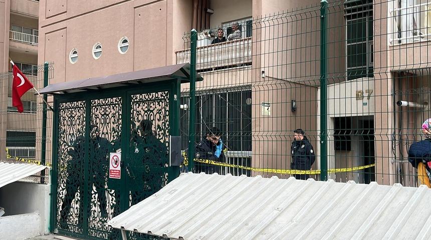 Bursa'da acı olay! Kiralamak istediği 17. kattaki daireden d&uuml;şerek hayatını kaybetti