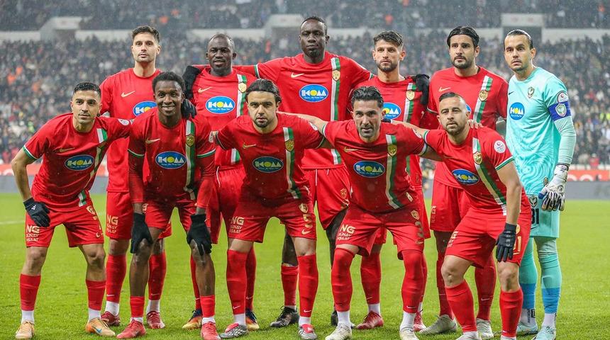 Amedspor'a bir k&ouml;t&uuml; haber daha! Erzurum'dan sonra Sivas deplasmanı da "Yasak"lı