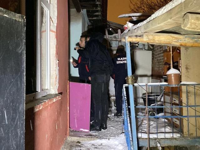 Elazığ&rsquo;da ev yangını: Engelli gen&ccedil; kız hayatını kaybetti