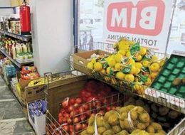 Topbaş, BİM hisselerini şirketine sattı