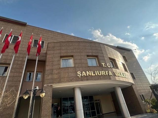 Şanlıurfa'da g&ouml;steri ve y&uuml;r&uuml;y&uuml;ş 3 g&uuml;n s&uuml;reyle yasaklandı