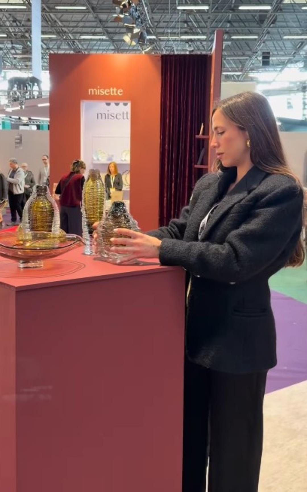 Hülya Avşar’ın kızı Zehra Çilingiroğlu yeni iş kurdu! Son pozlarına beğeni yağdı! Hem güzel hem başarılı 1