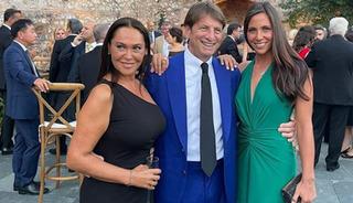 Yeni iş kurdu! Son pozlarına beğeni yağdı! 'Hem g&uuml;zel hem başarılı'