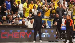 Ergin Ataman'a İsrail'de &ccedil;ok &ccedil;irkin saldırı!