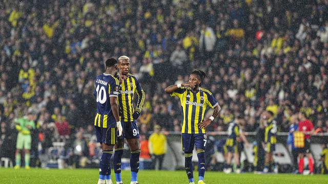 Erman Toroğlu'ndan Fenerbahçe taraftarını kızdıran tavsiye!