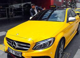 200 bin liralık lüks otomobili taksiye çevirdi